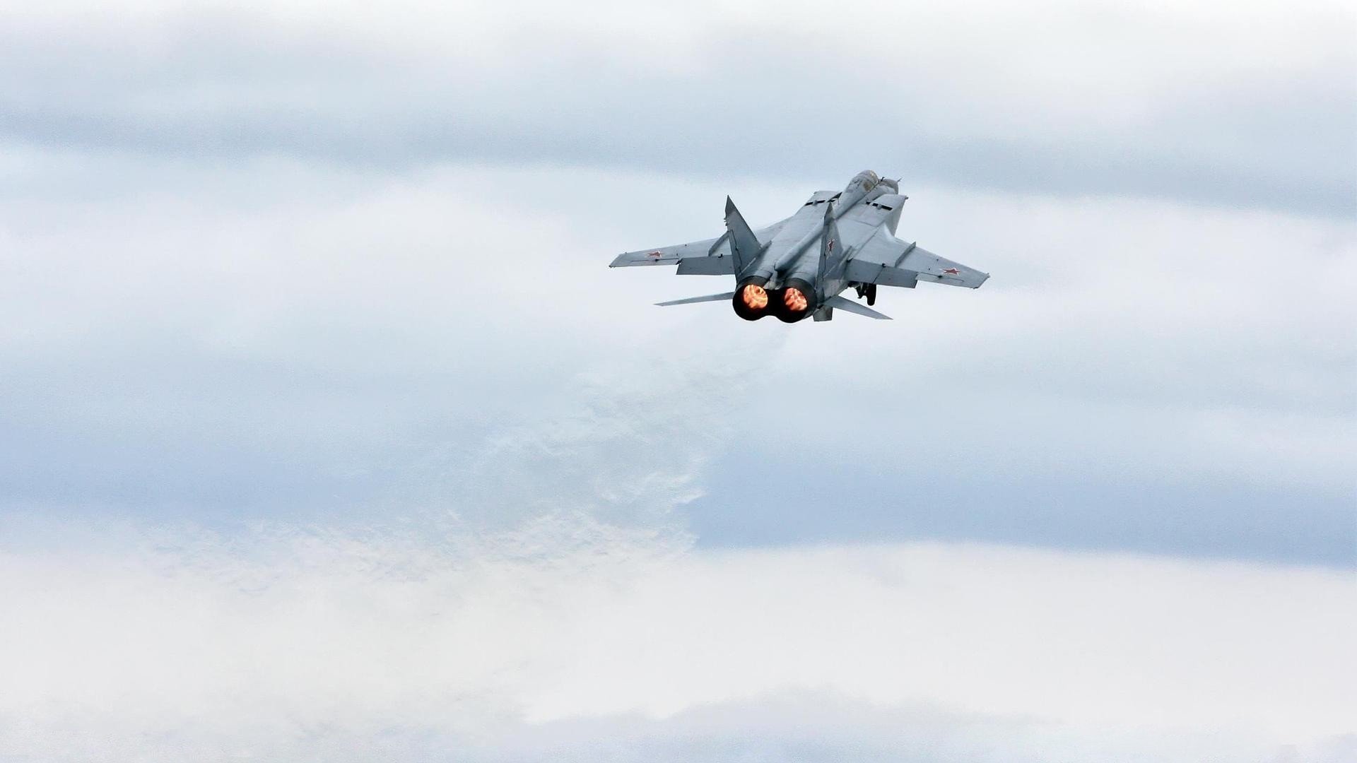 多场比赛接连延期赛程安排面临再度优化挑战,14场比赛延期怎么算